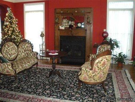 Haynes Bed And Breakfast 格林斯伯勒 客房 照片