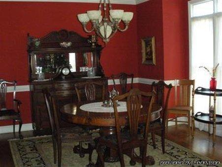 Haynes Bed And Breakfast 格林斯伯勒 客房 照片